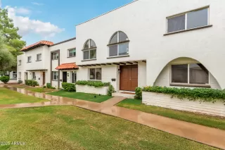 Photo #3: 6931964 Listing