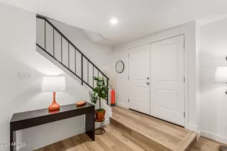 Photo #5: 6931964 Listing