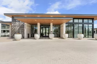 Photo #1: 6932107 Listing 