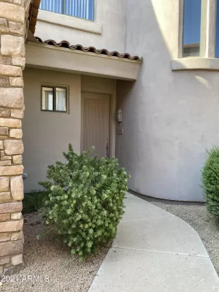 Photo #1: 6932172 Listing 