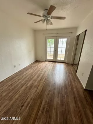 Photo #5: 6932231 Listing