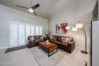 Photo #3: 6932262 Listing 