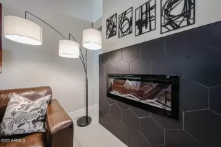 Photo #5: 6932262 Listing 