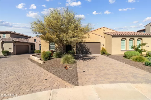 MLS: 6932456 Condo For Sale