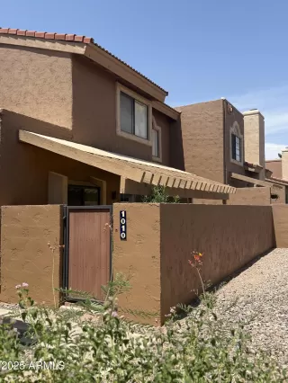 Photo #1: 6932623 Listing