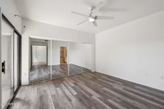 Photo #6: 6932934 Listing