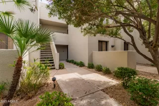 Photo #1: 6933013 Listing 