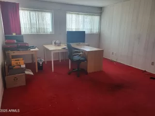 Photo #3: 6933108 Listing