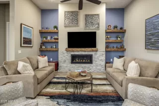 Photo #3: 6933127 Listing 