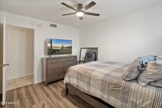 Photo #6: 6933154 Listing 