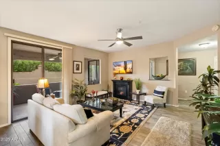 Photo #5: 6933205 Listing 