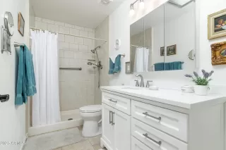 Photo #5: 6933254 Listing 