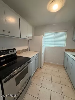 Photo #2: 6933307 Listing 