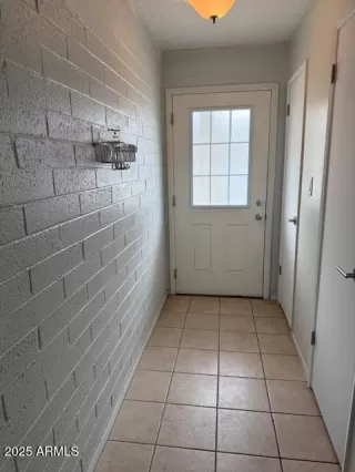 Photo #6: 6933307 Listing 