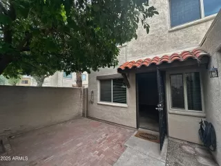More Details about MLS # 6933454 : 8151 E GLENROSA AVENUE