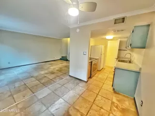 Photo #2: 6933454 Listing