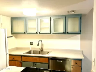 Photo #4: 6933454 Listing