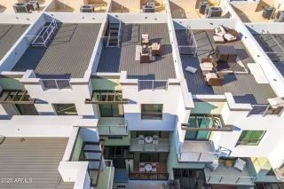 Photo #4: 6933458 Listing 