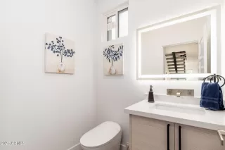 Photo #5: 6933458 Listing 