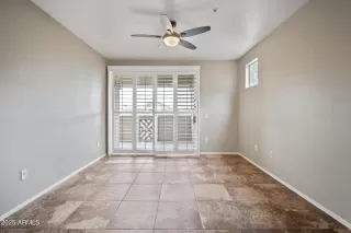 Photo #6: 6933626 Listing