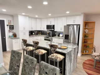 More Details about MLS # 6933666 : 8076 E VIA DEL ARBOR