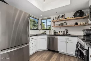 Photo #6: 6934001 Listing 