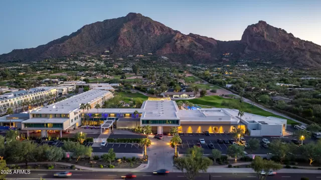 MLS: 6934260 Condo For Sale