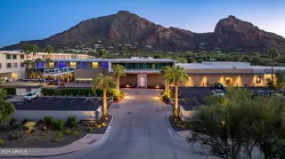 Photo #1: 6934260 Listing 