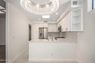 Photo #1: 6934360 Listing