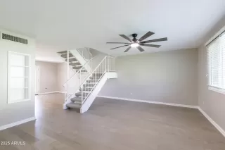 Photo #2: 6934417 Listing 