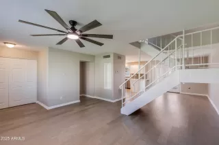 Photo #3: 6934417 Listing 