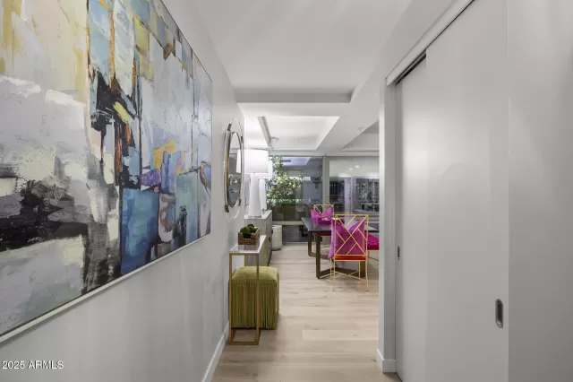 MLS: 6934446 Condo For Sale