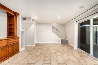 Photo #4: 6934581 Listing 