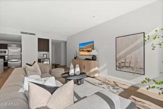 Photo #4: 6934692 Listing 