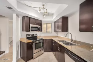 Photo #6: 6934733 Listing