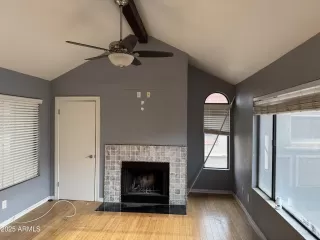 Photo #1: 6934867 Listing 