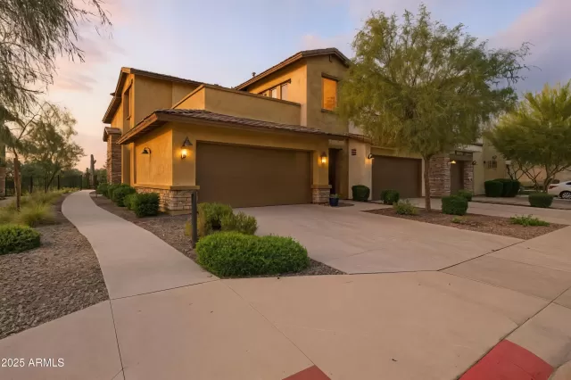 MLS: 6934895 Condo For Sale