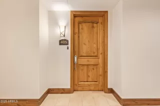 Photo #1: 6934929 Listing 