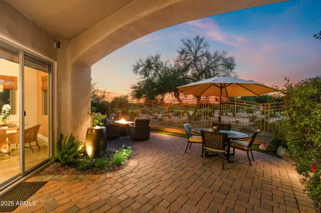 MLS: 6935149 Condo For Sale