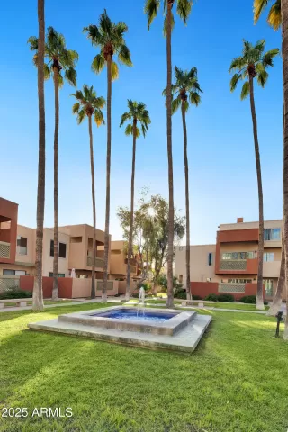 Photo #6: 6935277 Listing