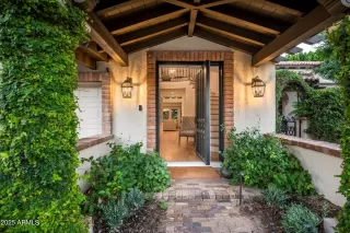 Photo #6: 6935304 Listing