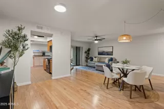 Photo #4: 6935318 Listing 