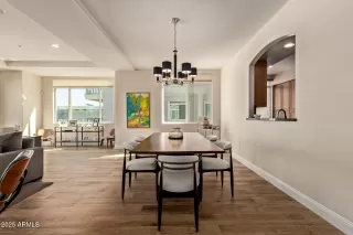 Photo #6: 6935381 Listing