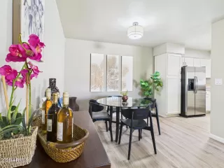 Photo #4: 6935525 Listing 