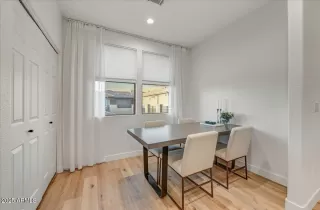 Photo #4: 6935583 Listing 