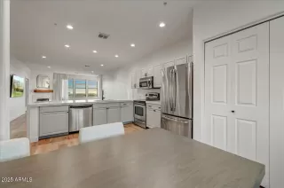 Photo #6: 6935583 Listing 