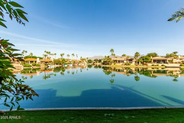 MLS: 6935594 Condo For Sale