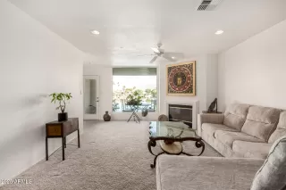 Photo #3: 6935594 Listing