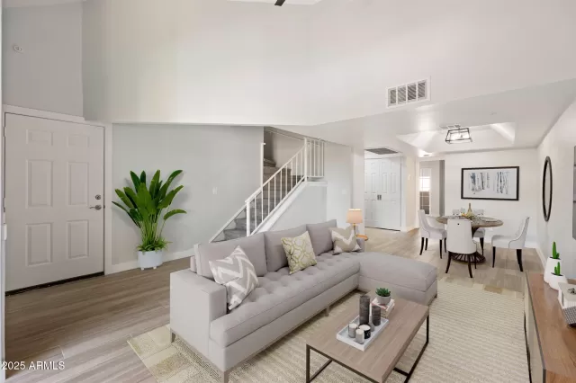 MLS: 6935611 Condo For Sale