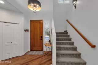 Photo #6: 6935632 Listing 